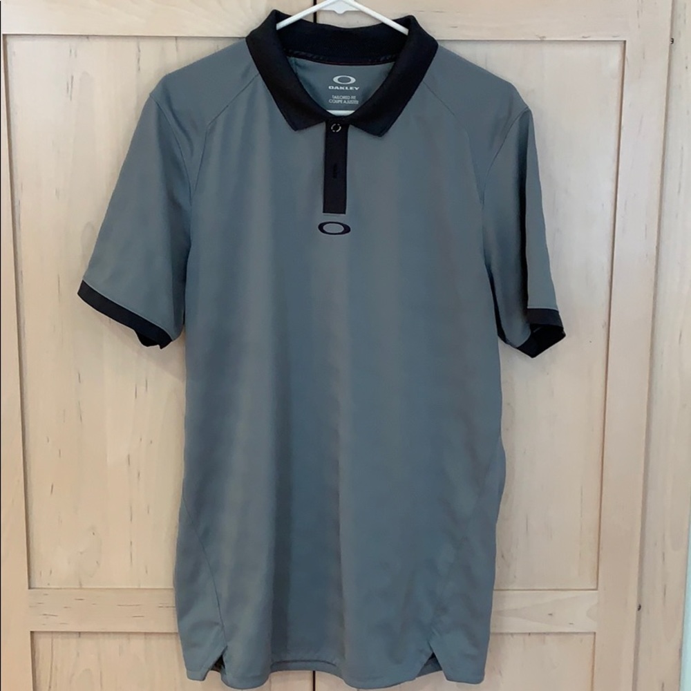 Oakley golf polo